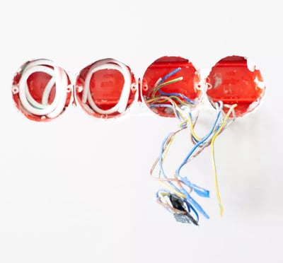 electrical wires for 0-10V dimming wire routing