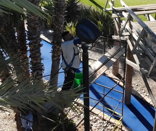 How to install a corn light bulb step 1