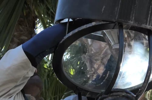 How to install a corn light bulb step 4